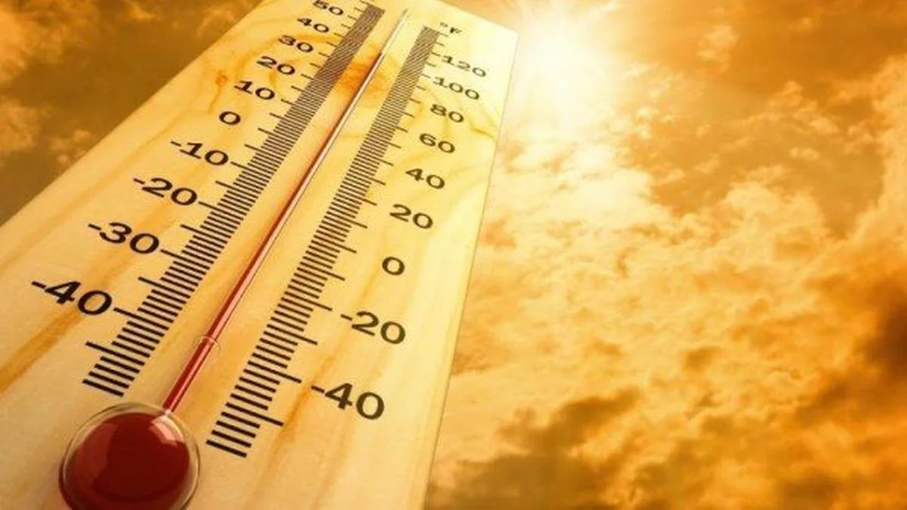 تحذيرات من الأرصاد: رطوبة مرتفعة وحرارة تصل إلى 42 درجة غدًا